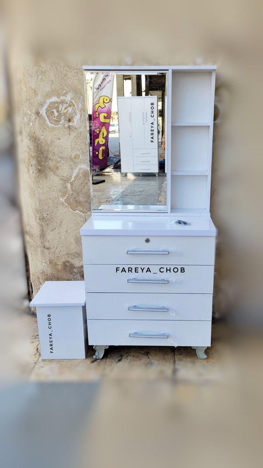 آینه قدی  پاتختی  آینه ریلی  کشو درایورآینه|آینه|اهواز, زندوکیلی|دیوار