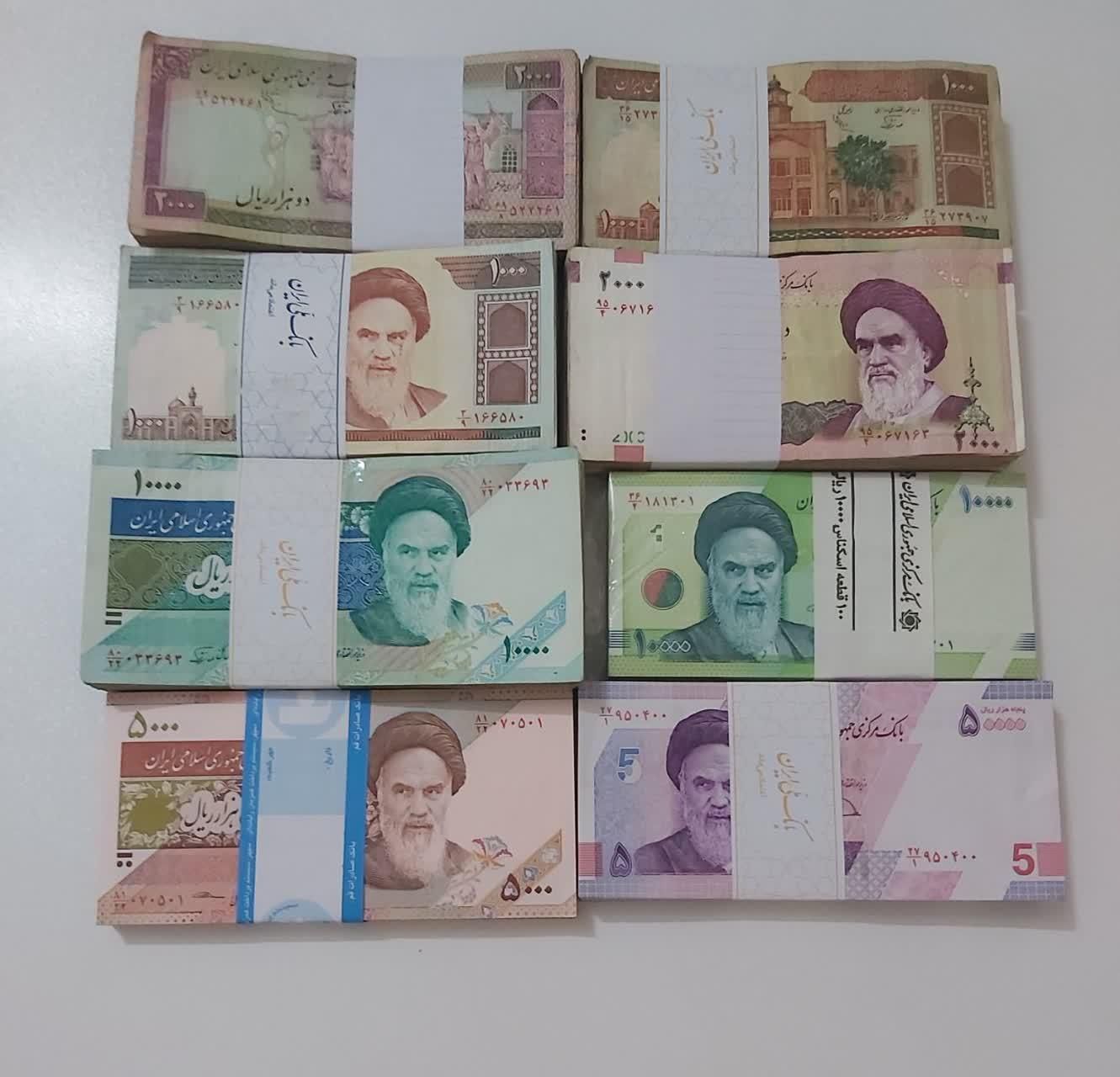 پول های کلکسیونی|کلکسیون سکه، تمبر، اسکناس|قم, یزدان‌شهر|دیوار