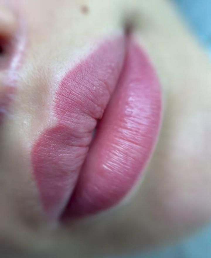 مدل شیدینگ و تینت لب|خدمات آرایشگری و زیبایی|ساری, |دیوار