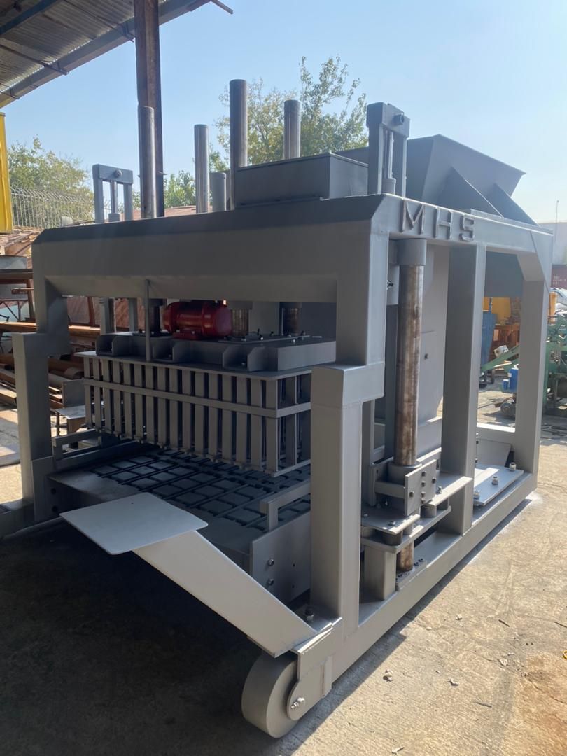 دستگاه بلوک زن و جدول زن تمام اتوماتیک هیدرولیکی|ماشینآلات صنعتی|تهران, دربند|دیوار