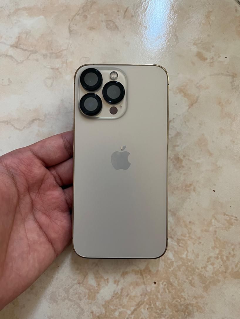 اپل iPhone 13 Pro با حافظهٔ ۱ ترابایت|موبایل|اصفهان, سپاهان‌شهر|دیوار