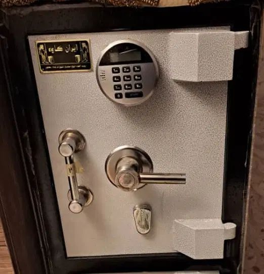 فروش گاوصندوق های نسوز با ضمانت نامه|ابزارآلات|کرج, گلشهر|دیوار