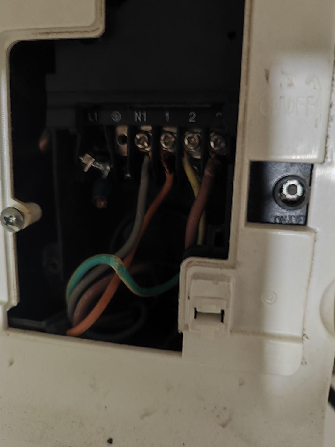 خدمات نصب و تعمیرات کولر گازی و یخچال|خدمات پیشه و مهارت|خرم‌آباد, |دیوار