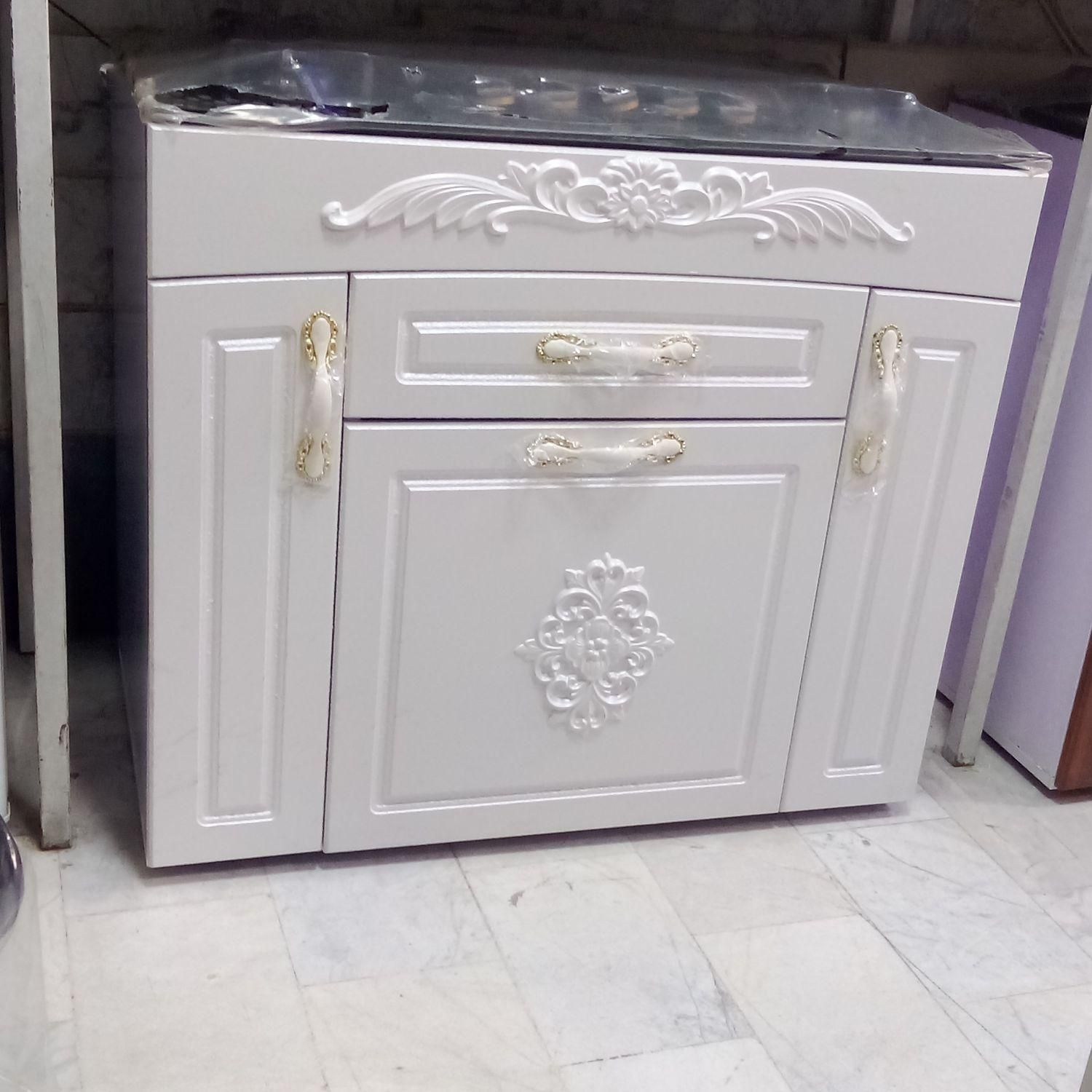 اجاق گاز ام دی اف جنرال M2 M3وM4سفید|اجاق گاز و لوازم برقی پخت‌وپز|پرند, |دیوار