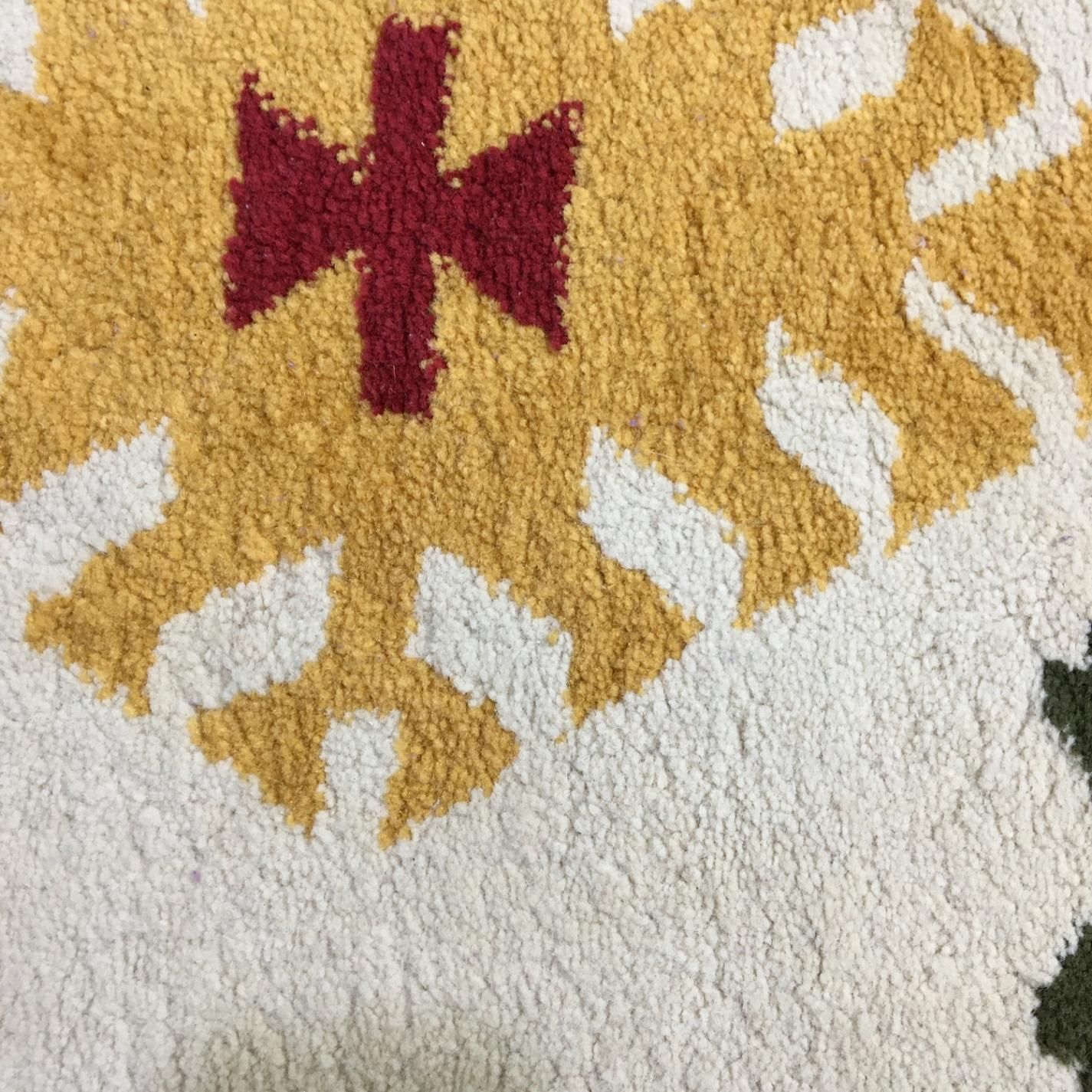 گلیم فرش ۴ متری در حدنو|فرش|شاهین‌شهر, عطار|دیوار