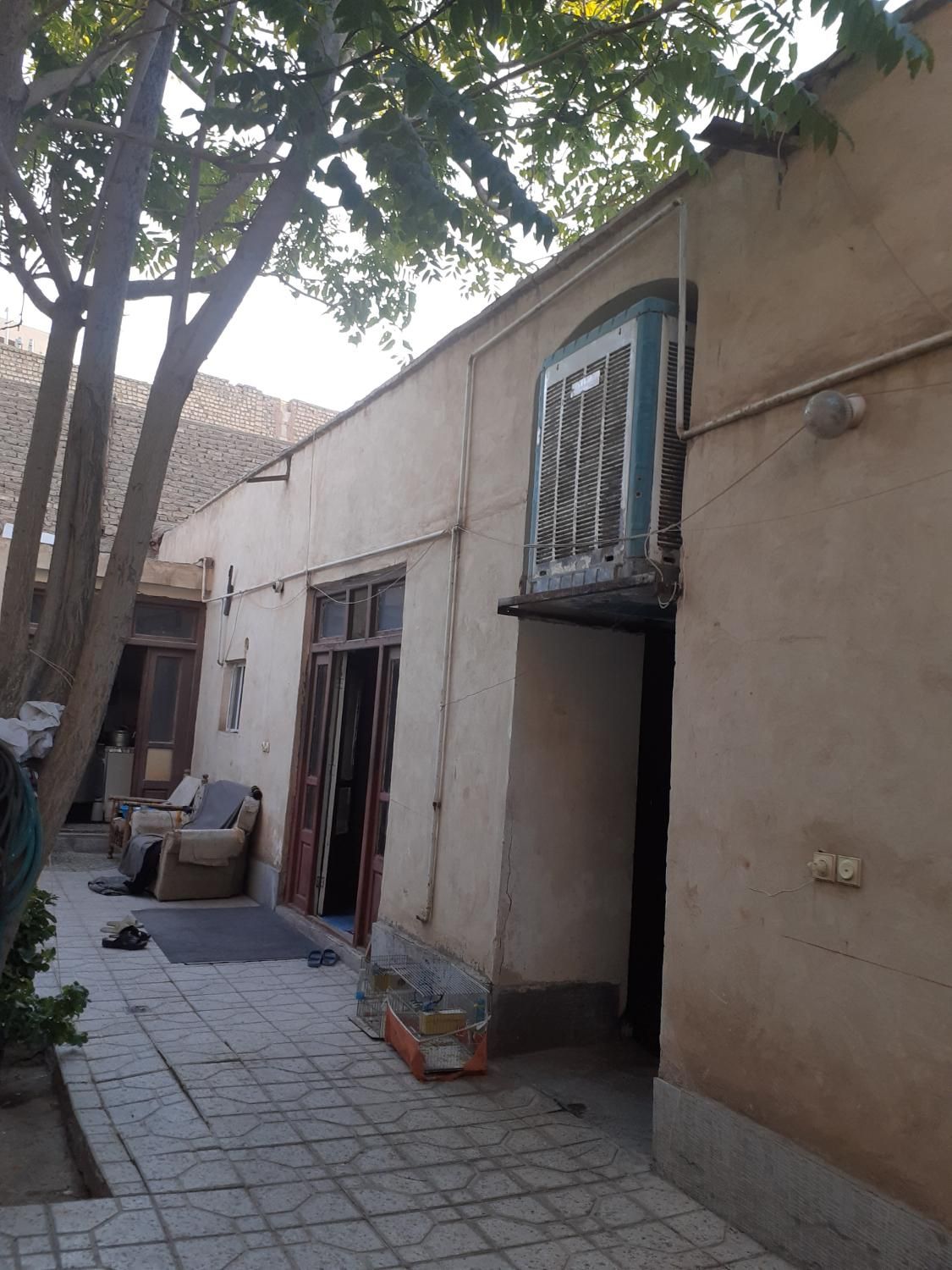 منزل دربست۳اتاق بدون سالن برای سکونت.انباریاکارگاه|اجارهٔ خانه و ویلا|اصفهان, کردآباد|دیوار