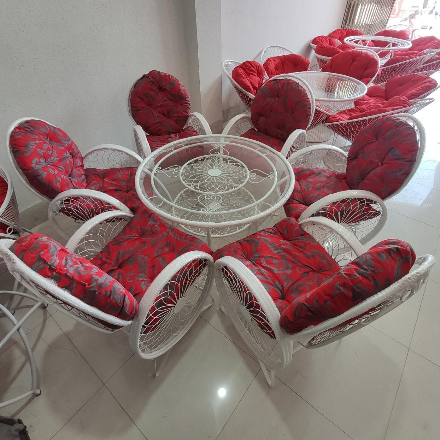 فروش ویژه میز و صندلی باغی مبلمان ویلایی مدل گلبرگ|میز و صندلی غذاخوری|خمینیشهر, |دیوار