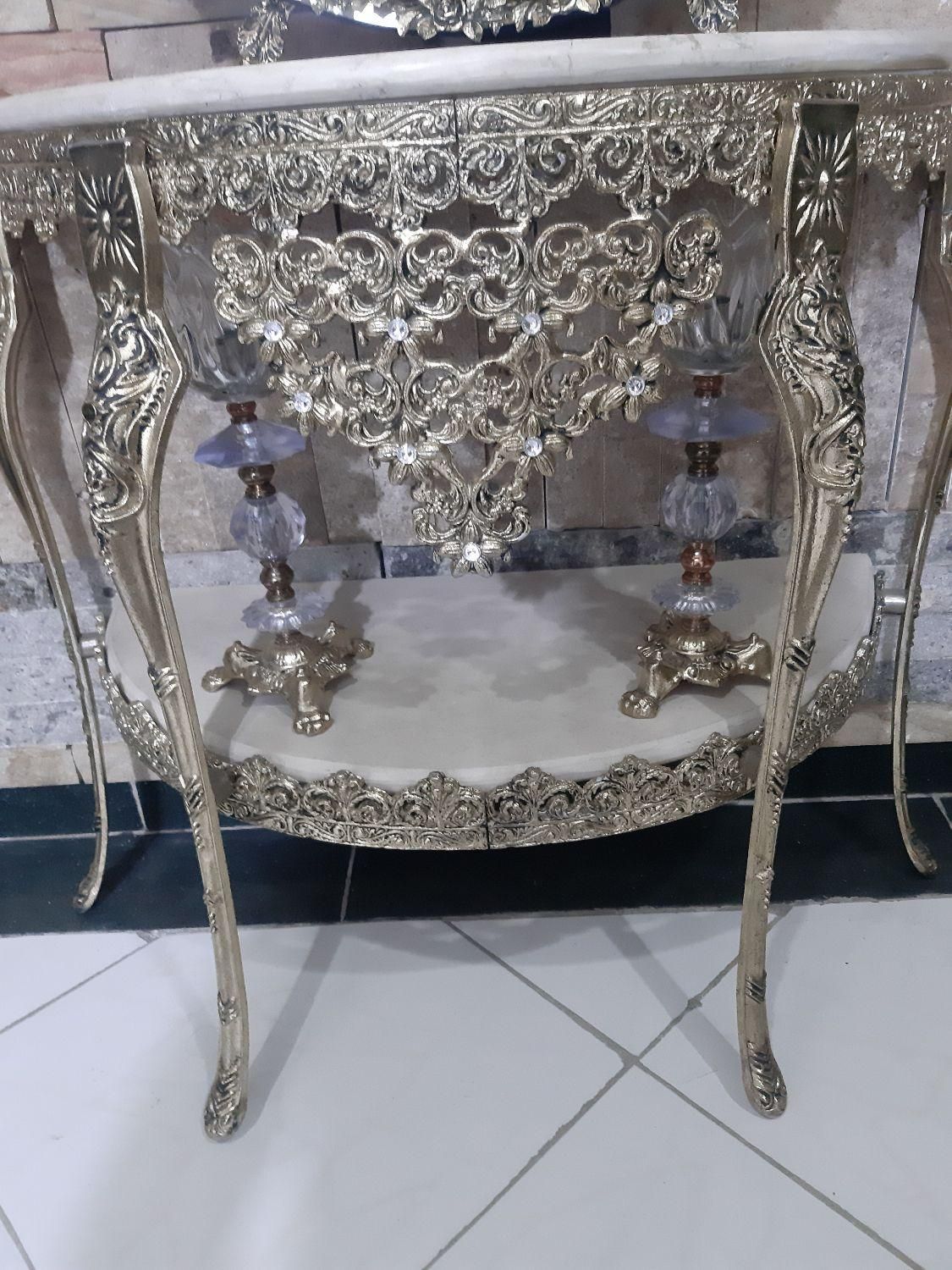 آینه تمام برنز با میز و شمعدان|آینه|ملارد, |دیوار