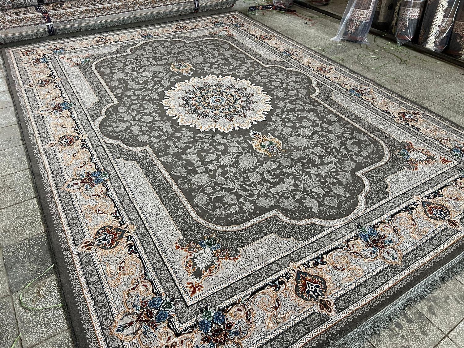 مختلف و متنوع و گوناگون/قالی/فرش|فرش|یزد, |دیوار