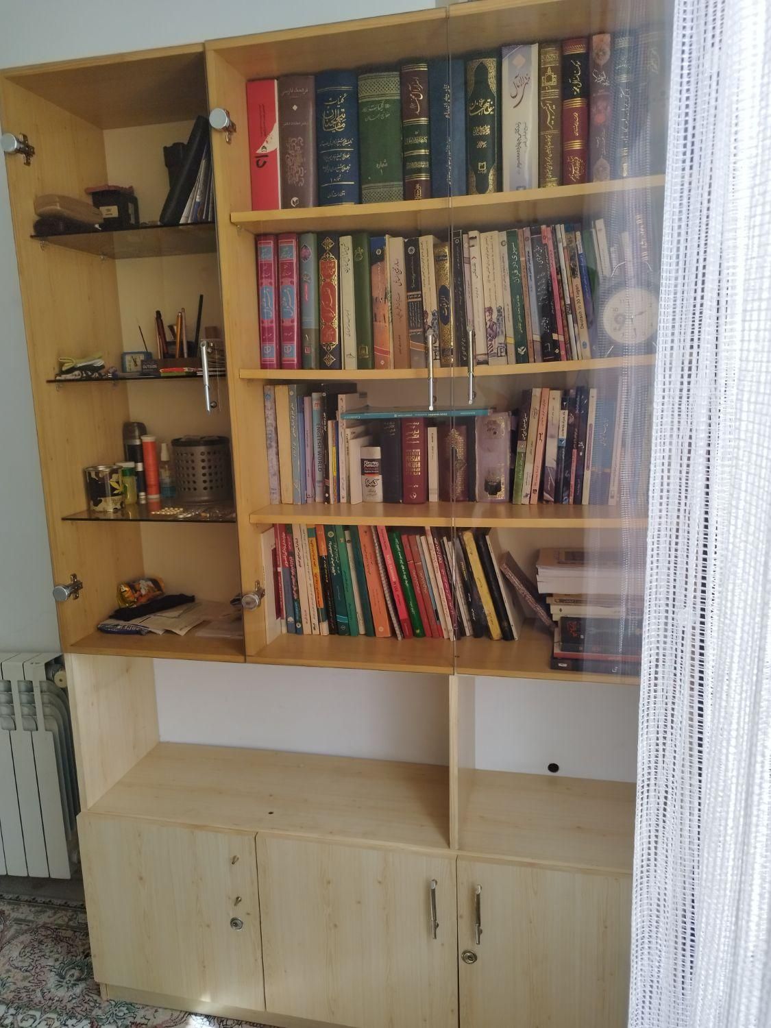کتابخانه|کتابخانه، شلف، قفسه‌های دیواری|تهران, استخر|دیوار