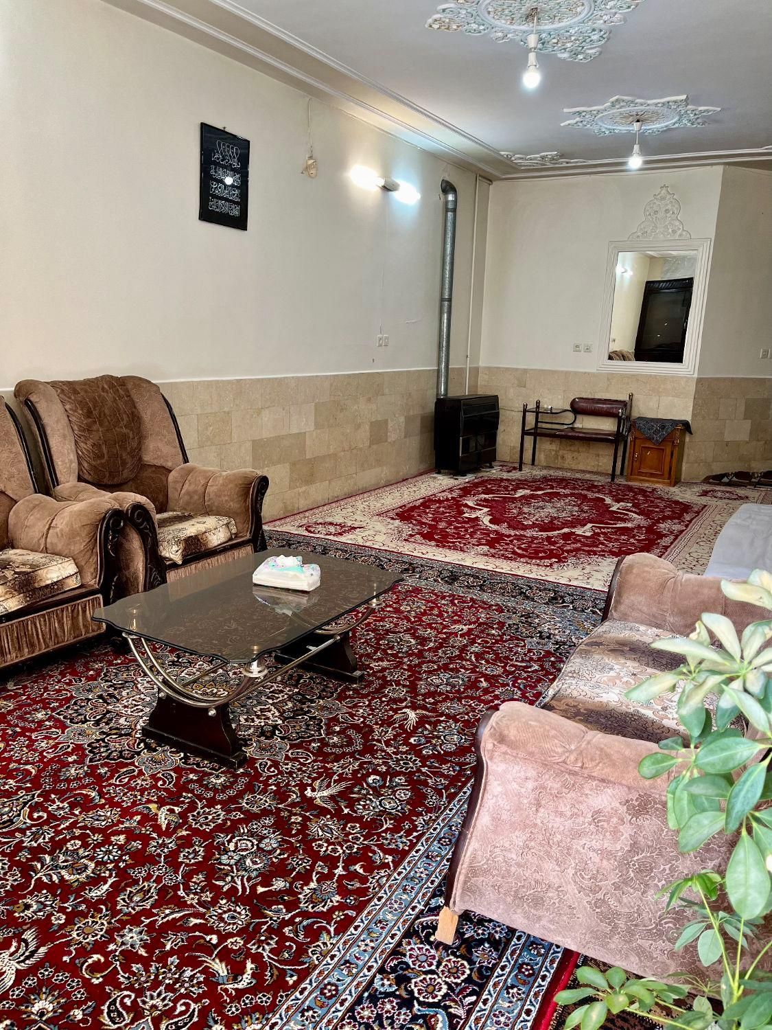 اجارهروزانه،هفتگی/اجاره به مسافرین/منزلمبله|اجارهٔ کوتاهمدت آپارتمان و سوئیت|اصفهان, محله سفلی|دیوار