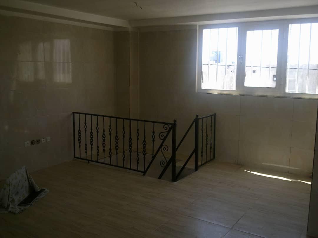 فروش مغازه شیخ آباد مجتمع صنفی صنعتی کامیونداران|فروش مغازه و غرفه|مشکیندشت, |دیوار