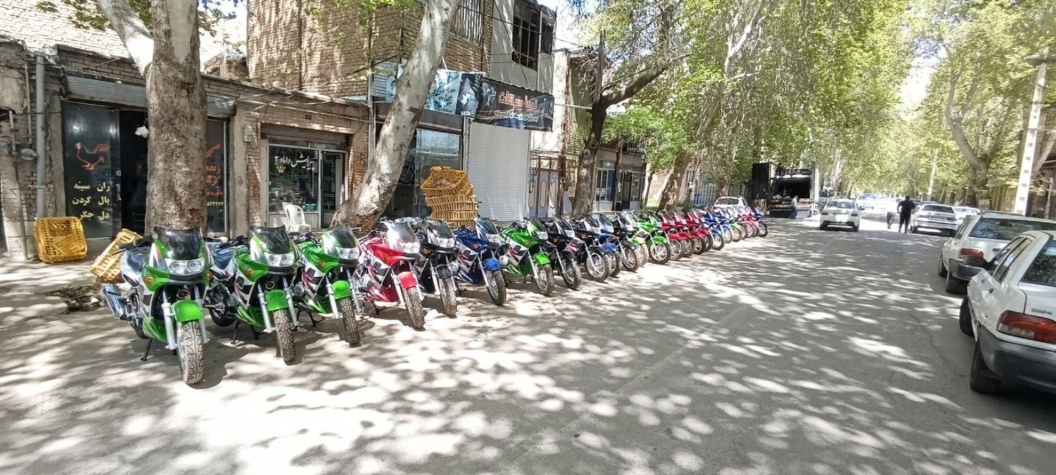 شهاب ریس 150cc اسپرت هرسین|موتورسیکلت|کرمانشاه, |دیوار