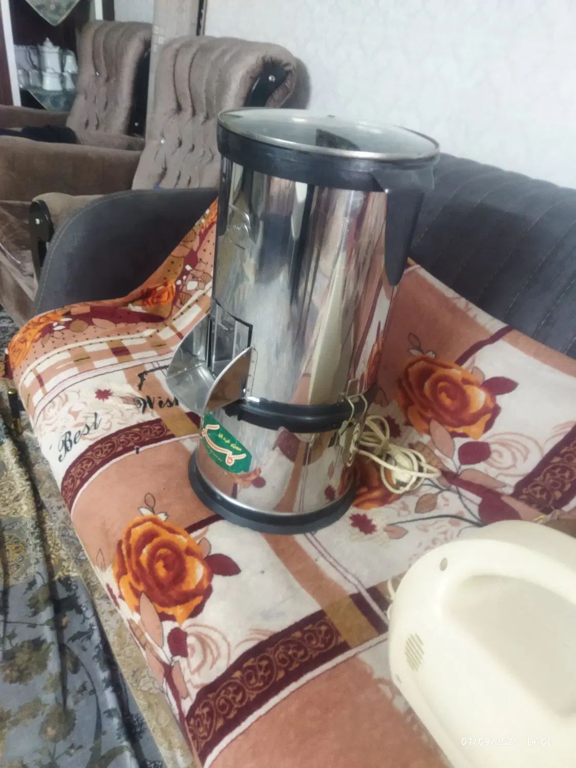 یک عدد چرخ گوشت یک سبزی خردکن نونونصف قیمت هردوباه|خردکن، آسیاب، غذاساز|گلبهار, شهر جدید گلبهار|دیوار