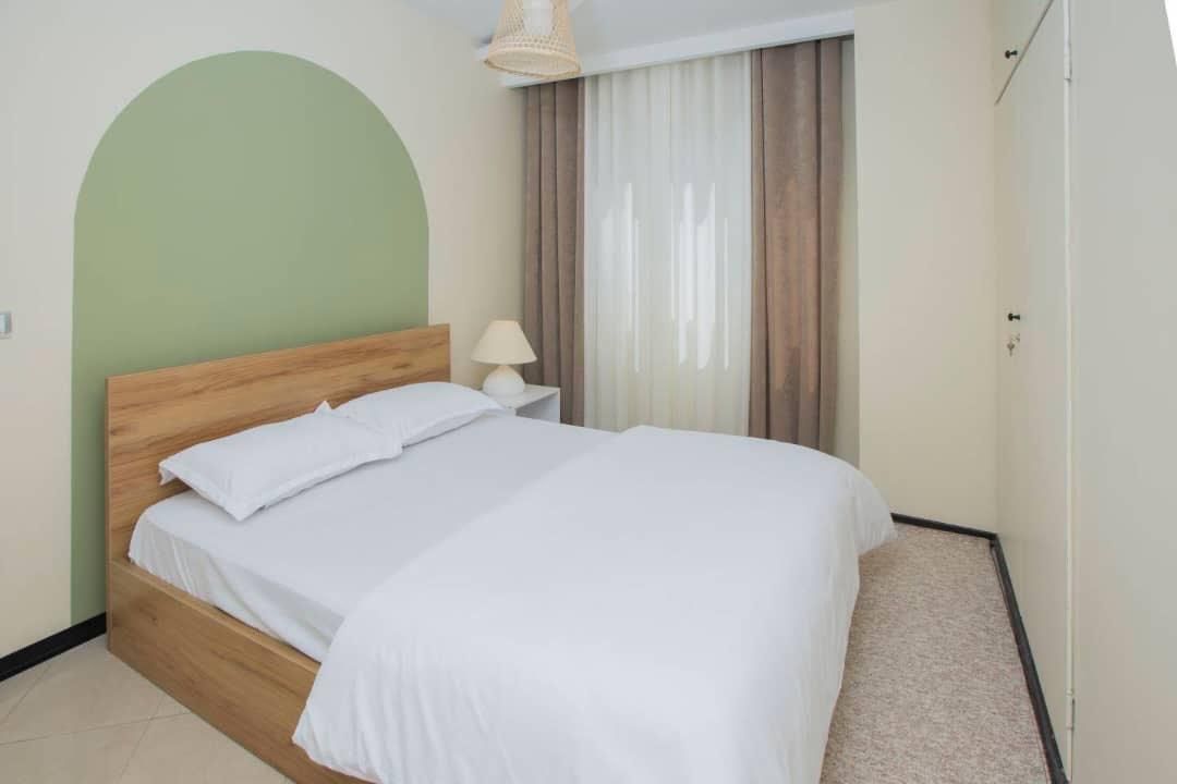 آپارتمان سویت اجاره پاسداران ونک جردن|اجارهٔ کوتاهمدت آپارتمان و سوئیت|تهران, پاسداران|دیوار