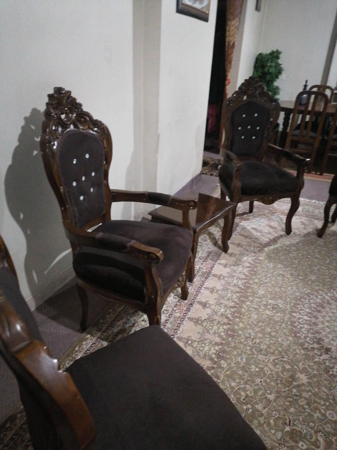 کلاسیک استیل نه نفره با میز وسط وسه تا عسلی|مبلمان خانگی و میز عسلی|فولادشهر, A6|دیوار