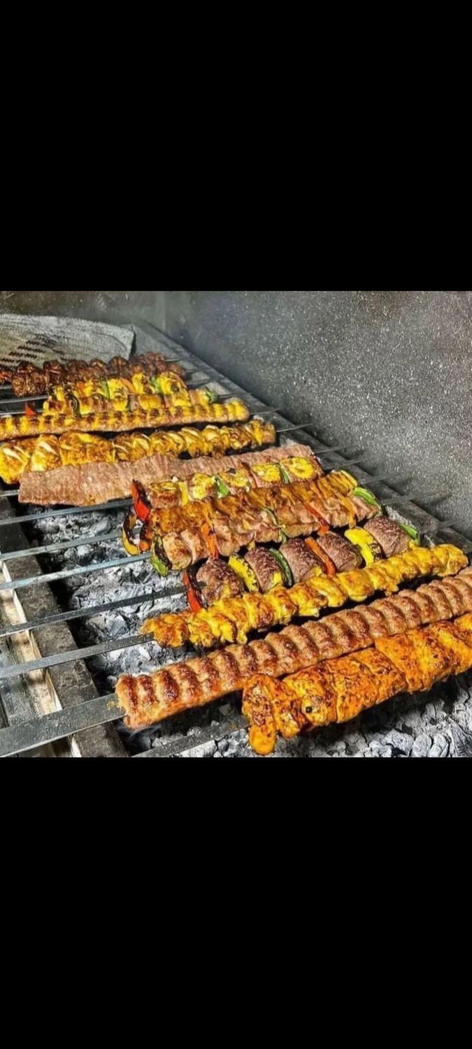 آشپز رستوران، و   سالن کار و ظرفشور|استخدام خدمات فروشگاه و رستوران|تویسرکان, |دیوار