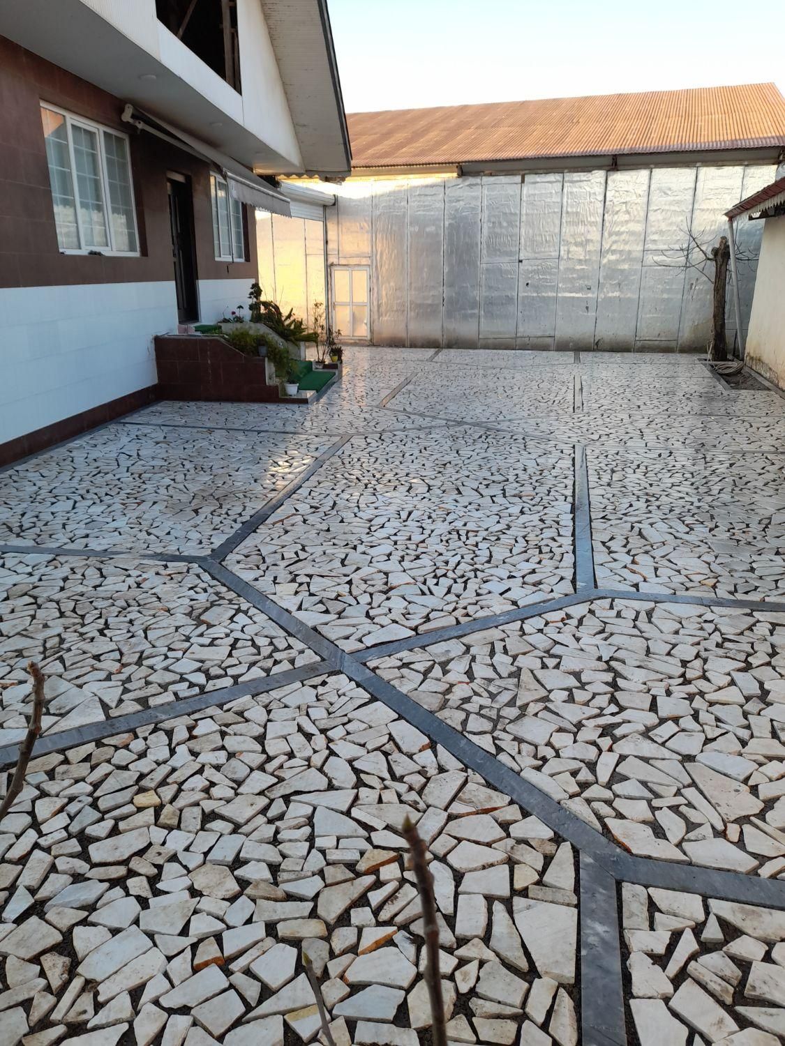 اجرای تخصصی سنگ لاشه محوطه و پارکینگ|خدمات پیشه و مهارت|رشت, دیلمان|دیوار