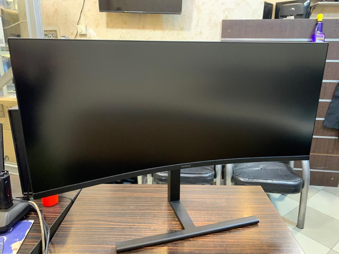 فروش - معاوضه - خرید انواع مانیتورهای گیمینگ|قطعات و لوازم جانبی رایانه|تهران, فردوس|دیوار