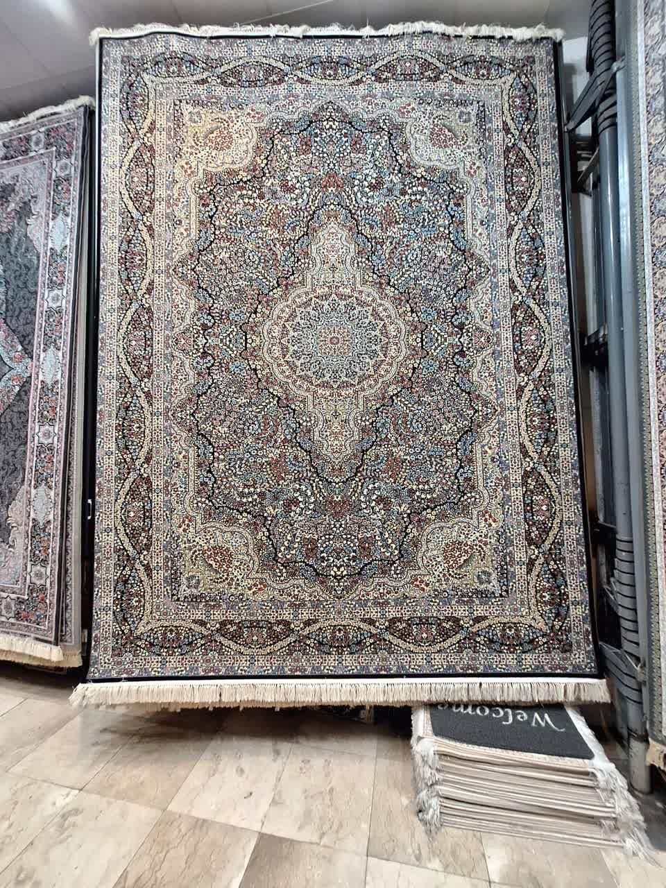 ۹ متری طرح کرمان اطلس کد 0833|فرش|مشهد, امیر|دیوار