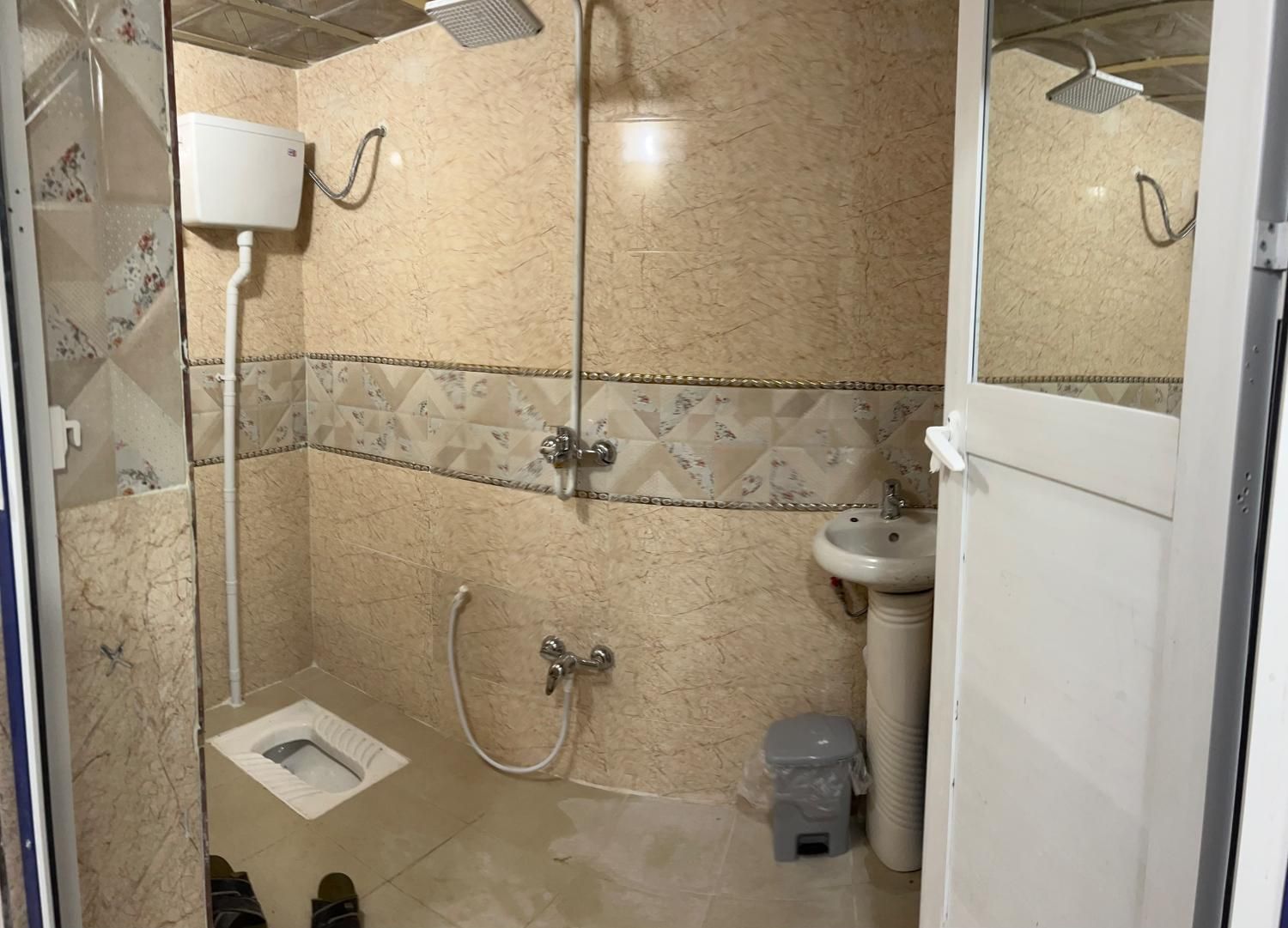 ‌منزل اجاره ای با تمام امکانات رفاهی روستای اتشکده|اجارهٔ کوتاه‌مدت آپارتمان و سوئیت|فیروزآباد (فارس), |دیوار