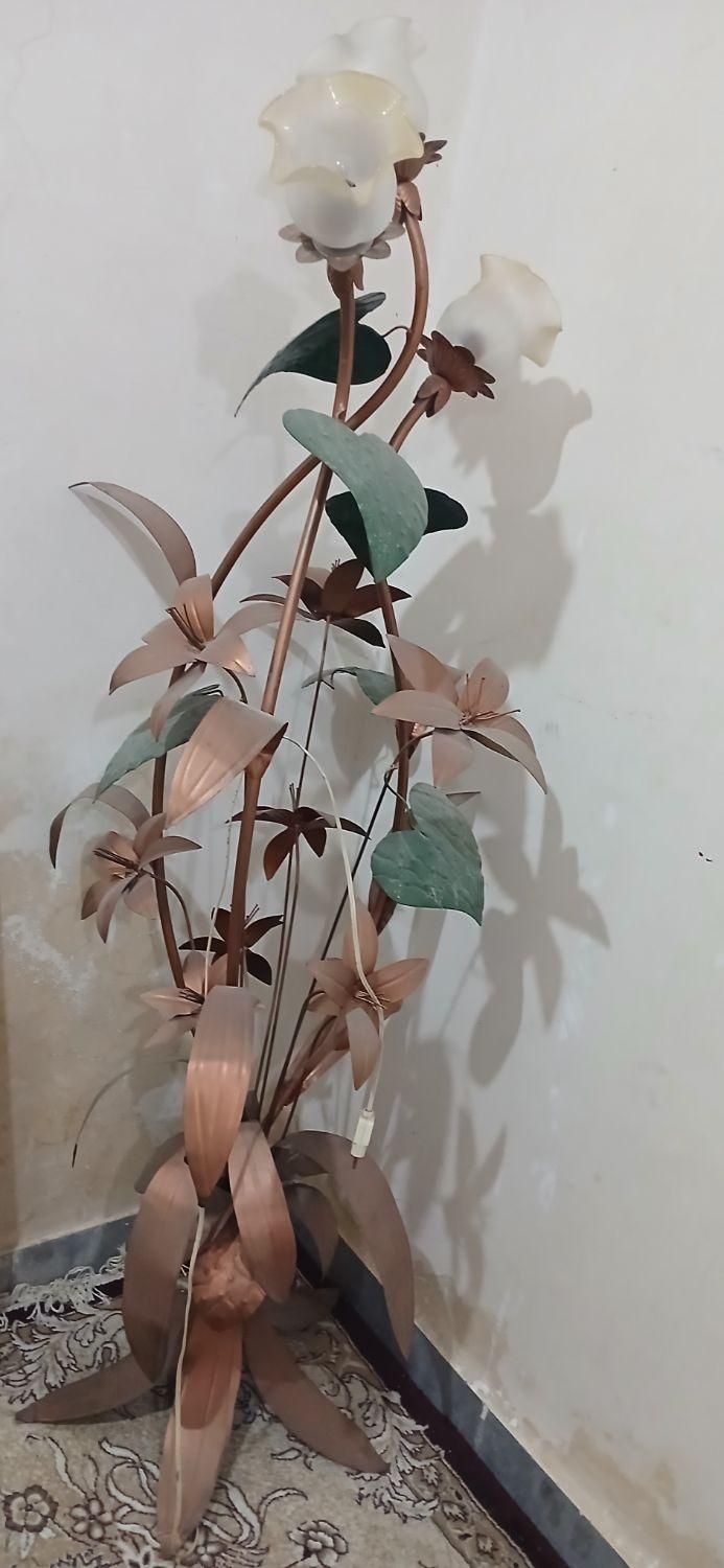 چراغ خواب|چراغ خواب و آباژور|ایذه, |دیوار