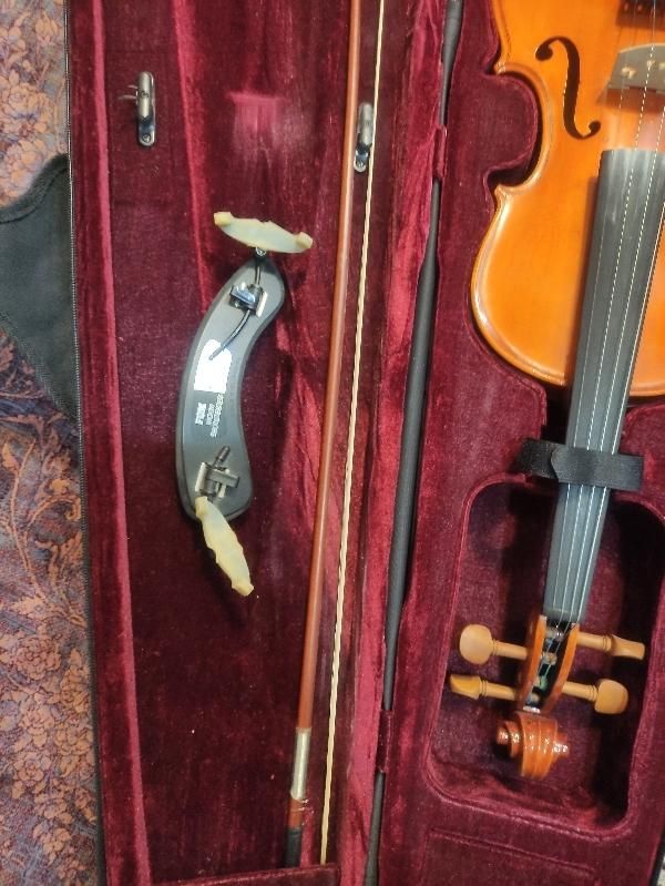 ویولن آماتی Amati 150 اورجینال ریگلاژ شده|ویولن|اصفهان, سپاهان‌شهر|دیوار