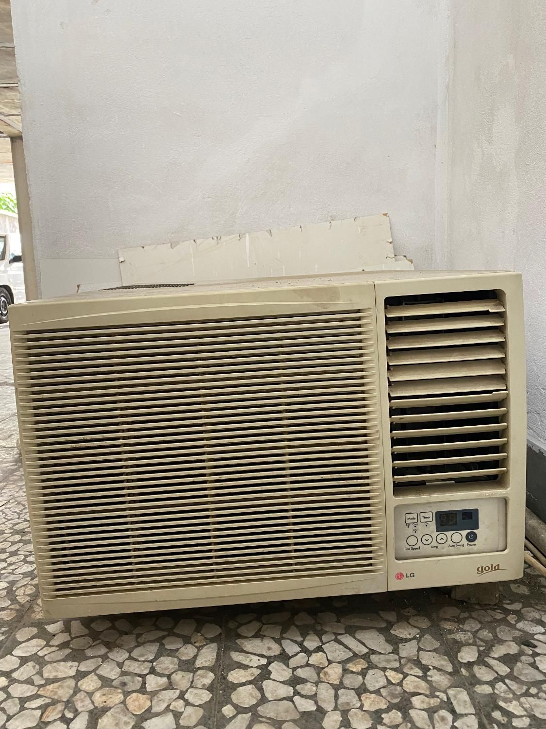 فن کوئل|کولر گازی و فن‌کوئل|رشت, رودباری|دیوار