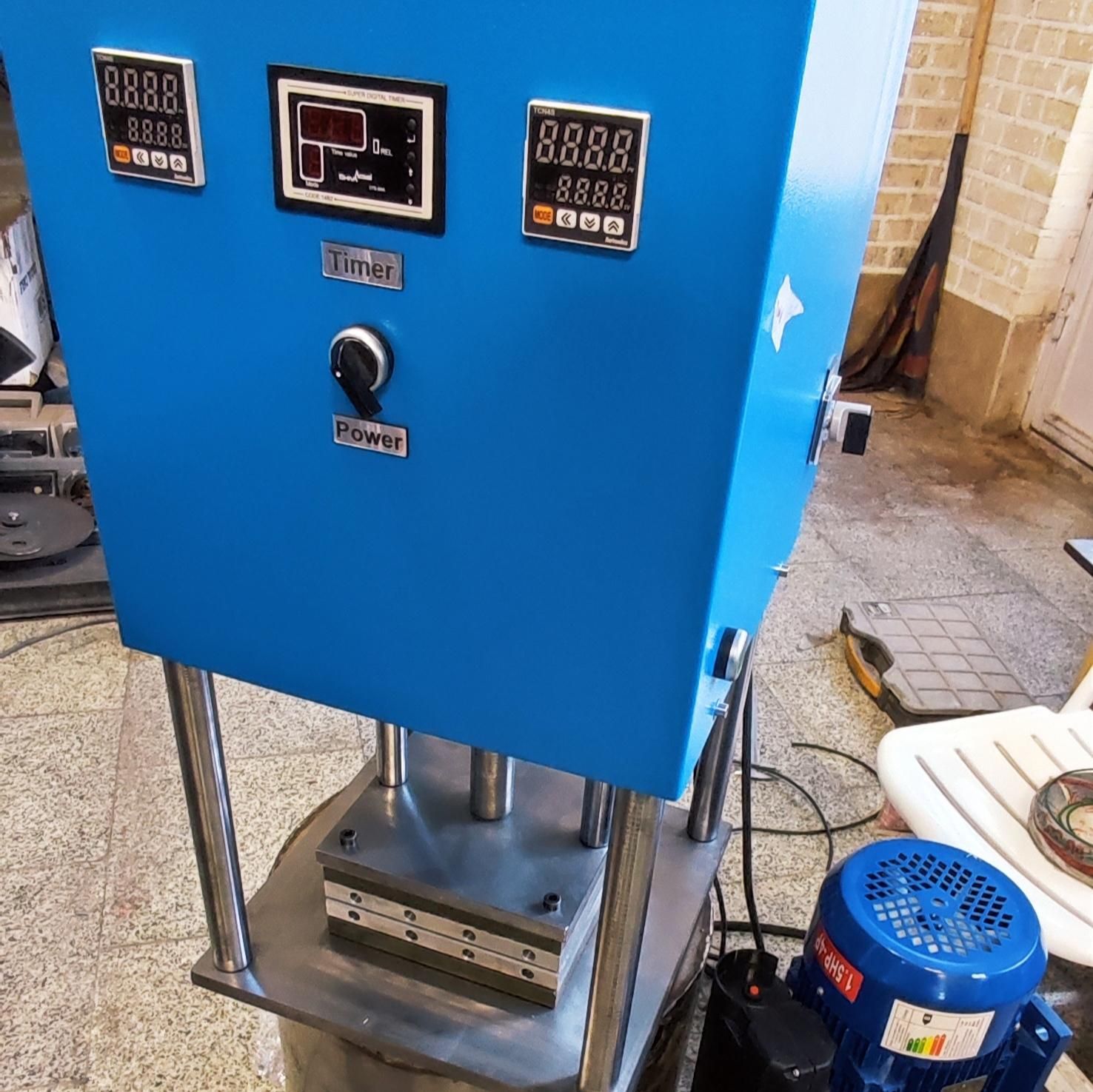 ساخت پرس داغی پرس گرم پرس سرد|خدمات پیشه و مهارت|تهران, فلسطین (میدان انقلاب)|دیوار