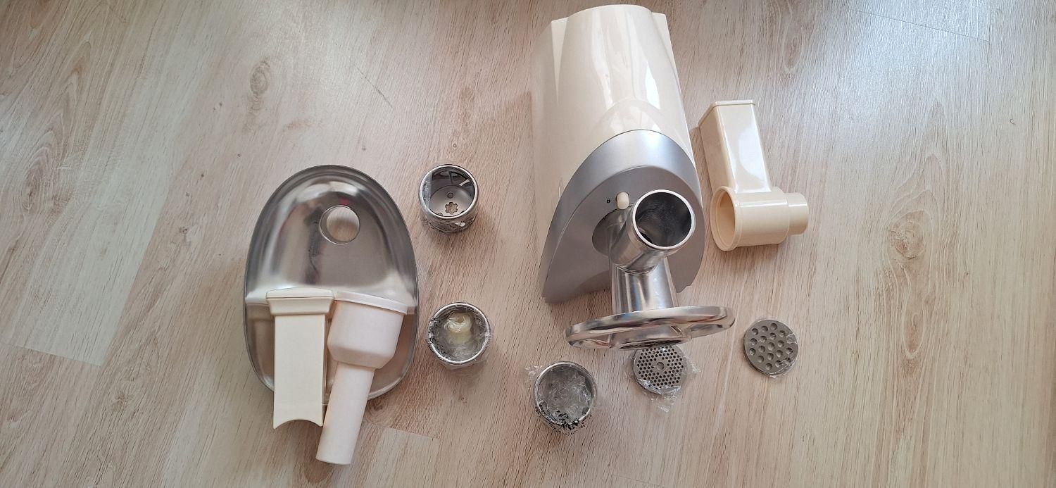 چرخ گوشت SUNNY مدل SMG-1585 نو و بدون استفاده|خردکن، آسیاب، غذاساز|تهران, شهرک شهید باقری|دیوار