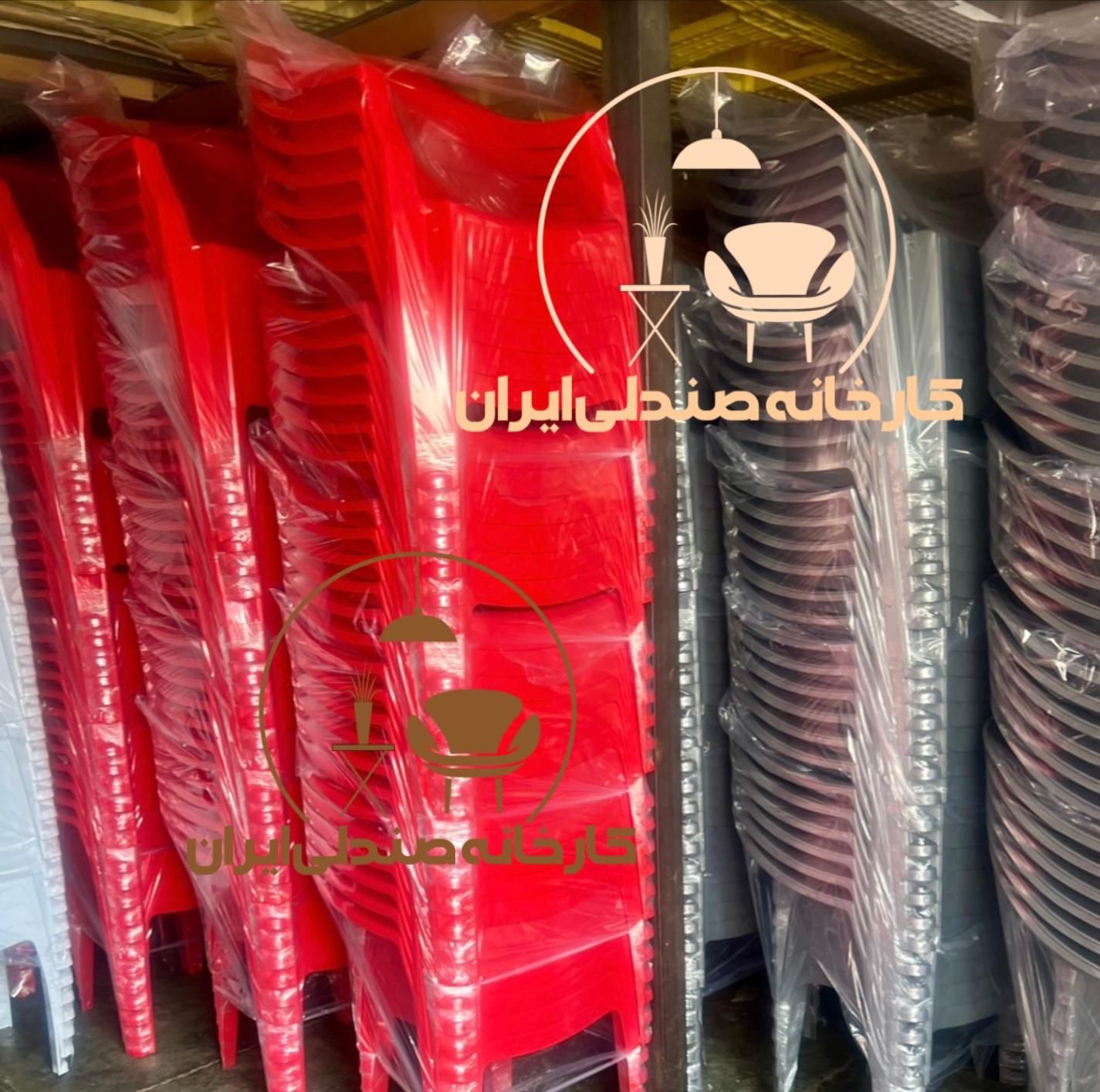 صندلی پلاستیکی ومیزناهارخوری چنار (صندلی ایران|میز و صندلی غذاخوری|تهران, میدان ولیعصر|دیوار
