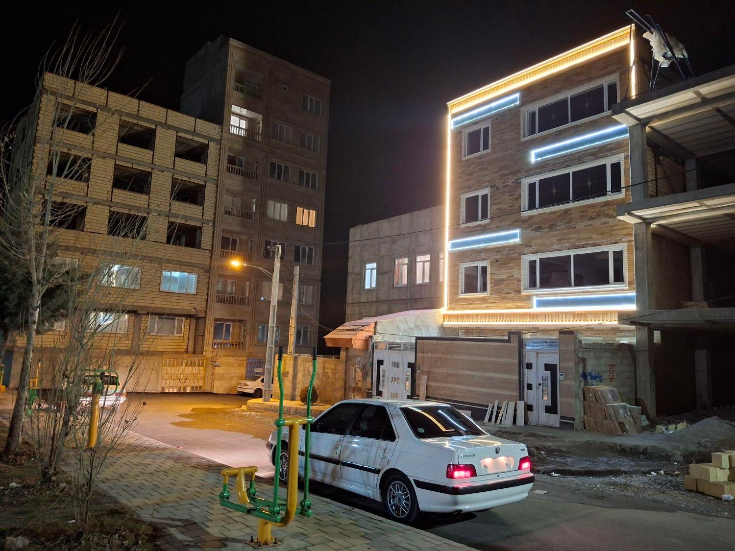 فروش ساختمان ۴ طبقه در فاز دوم فرهنگیان|فروش آپارتمان|مشگین شهر, |دیوار