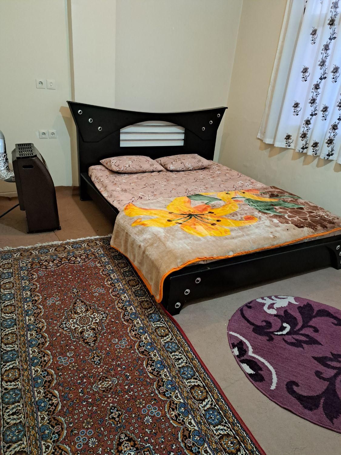 اجاره روزانه منزل مبله دربست، باغبادران|اجارهٔ کوتاهمدت آپارتمان و سوئیت|لنجان, |دیوار