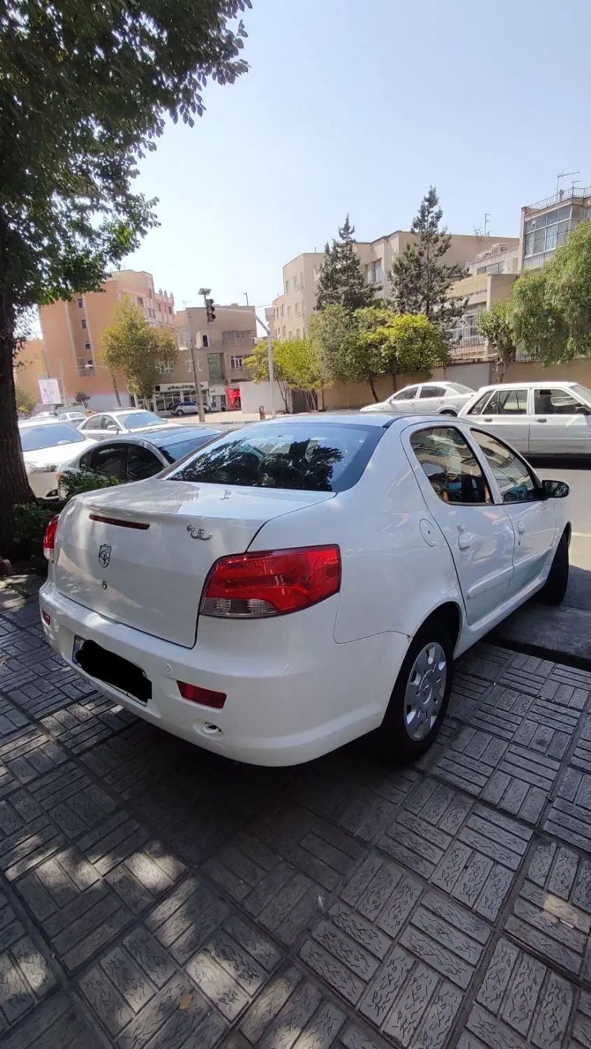 رانا پلاس مدل1404سفیدصفرخشک باESP آماده تحویل درجا|خودرو سواری و وانت|تهران, دریان‌نو|دیوار