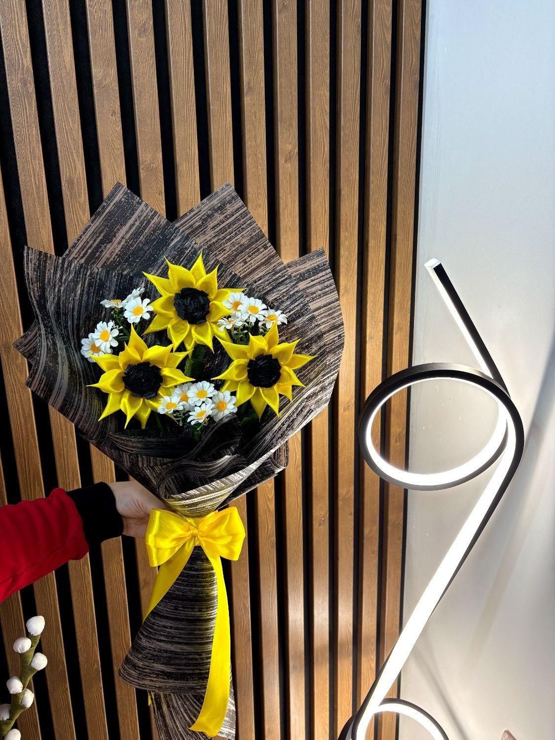 گل روبانی|گل مصنوعی|رشت, پیرکلاچای|دیوار