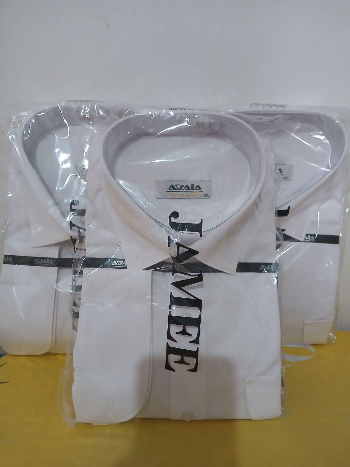 nلباس فرم سفید هواپیمایی سردوشی دار سایزxxxl|لباس|شیراز, فرودگاه شهید دستغیب شیراز|دیوار