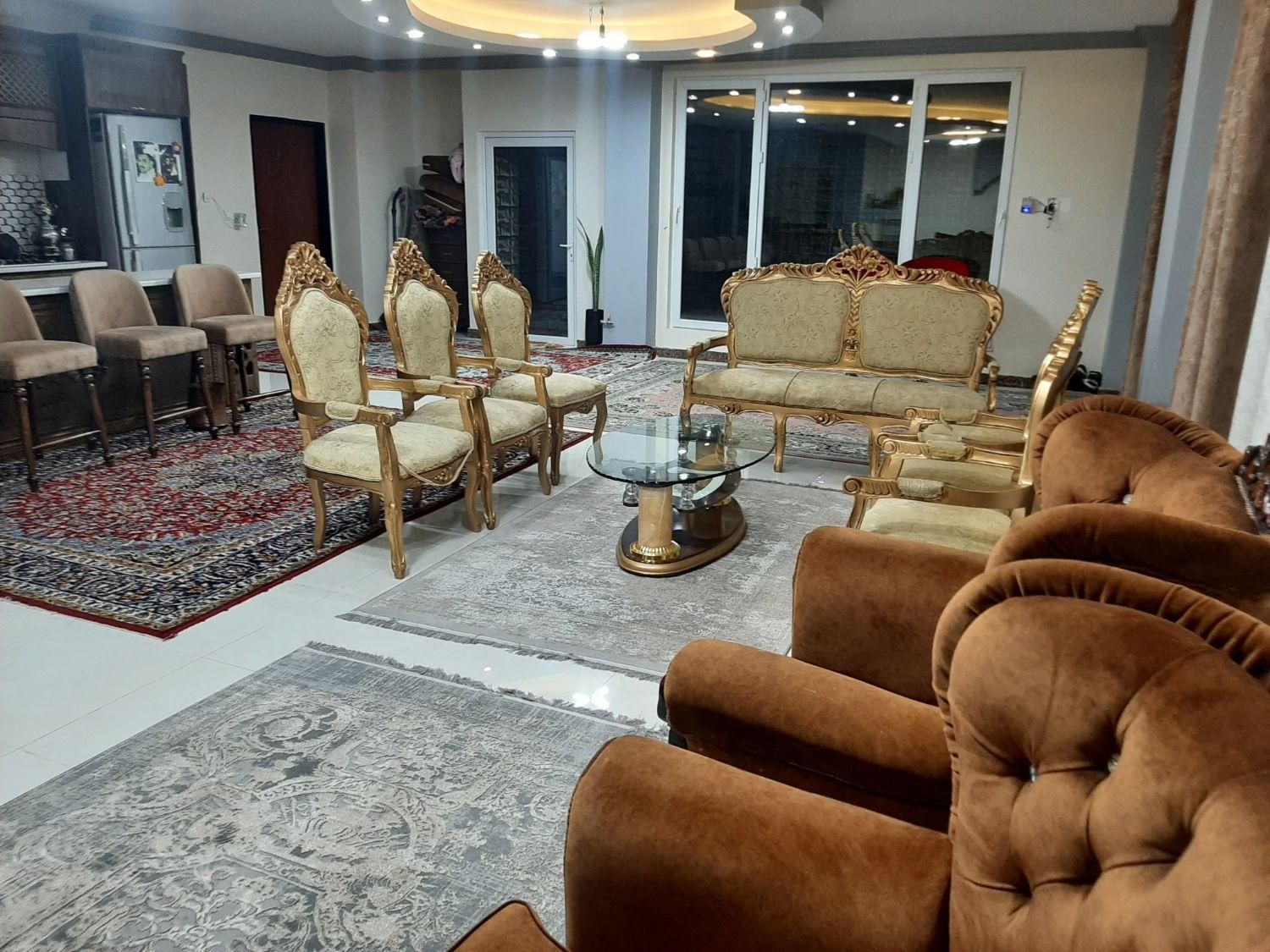 اجاره ۵۰۰ متر ویلای دوبلکس خیابان معلم سعیدآباد|اجارهٔ کوتاه‌مدت ویلا و باغ|هشتگرد, تهران دشت|دیوار