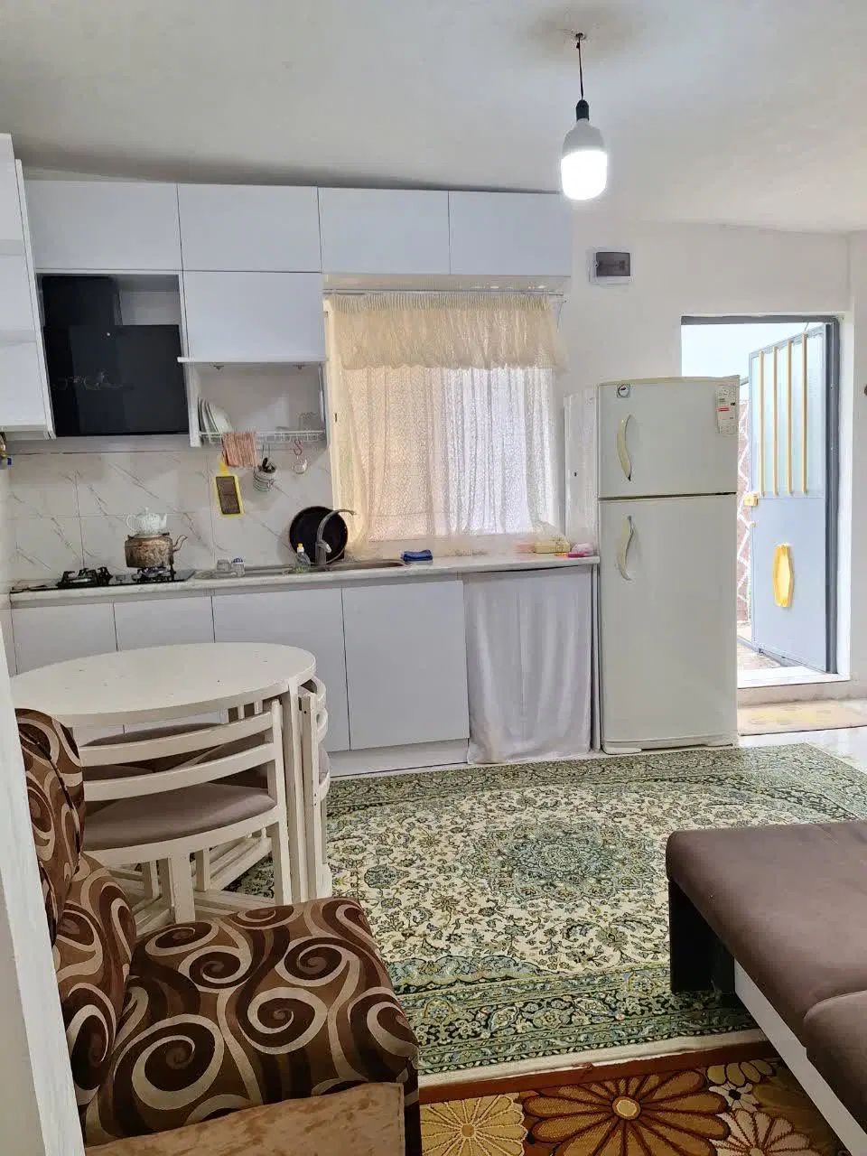 ویلایی ۱۲۰ متر زمین۴۰ متر بنا دو بر خیابان ۲۴ متری|فروش خانه و ویلا|رشت, کوی غلام نیا|دیوار