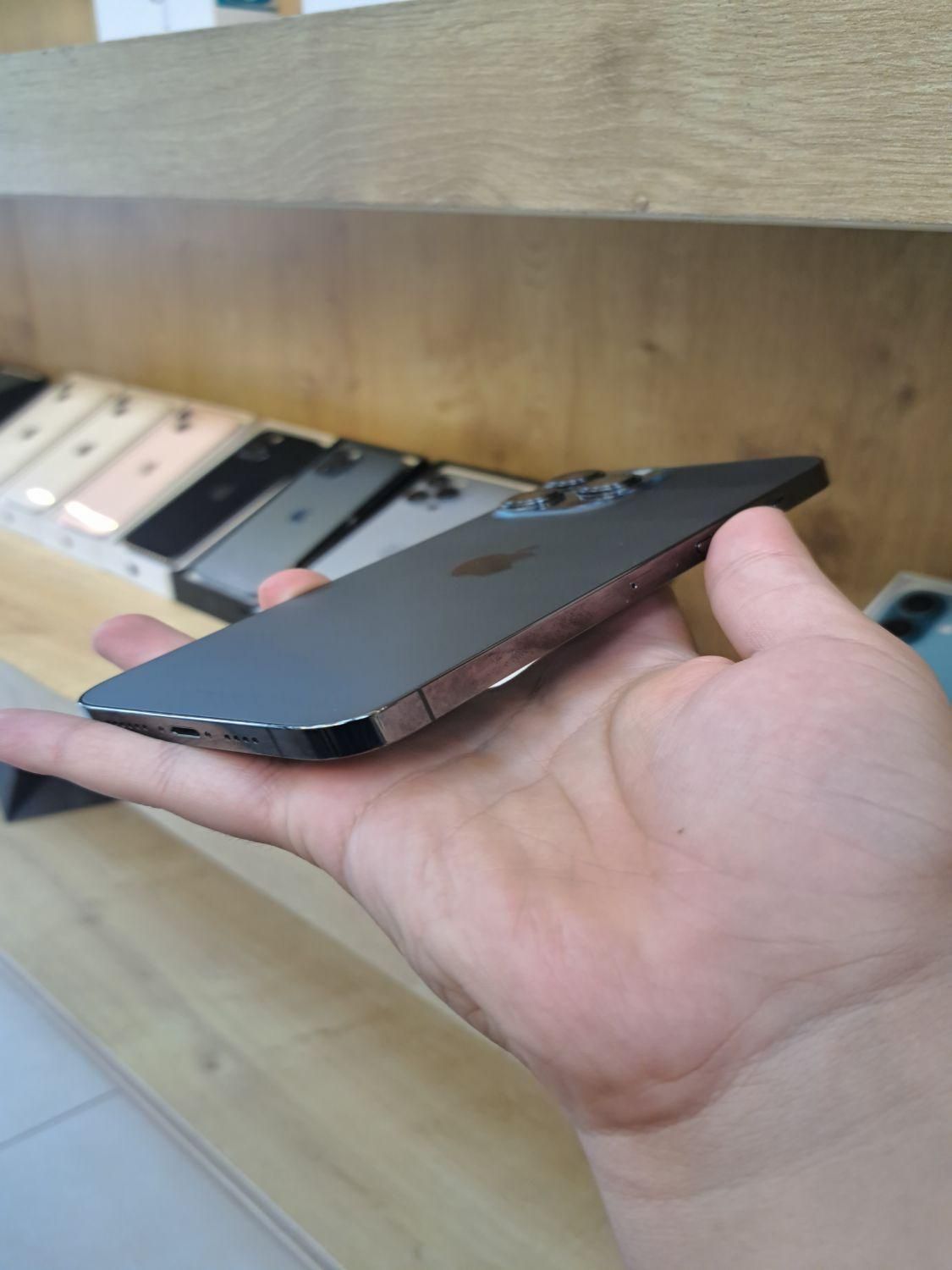 iPhone 13 Pro Maxگیگ  ۲۵۶|موبایل|اصفهان, احمدآباد|دیوار