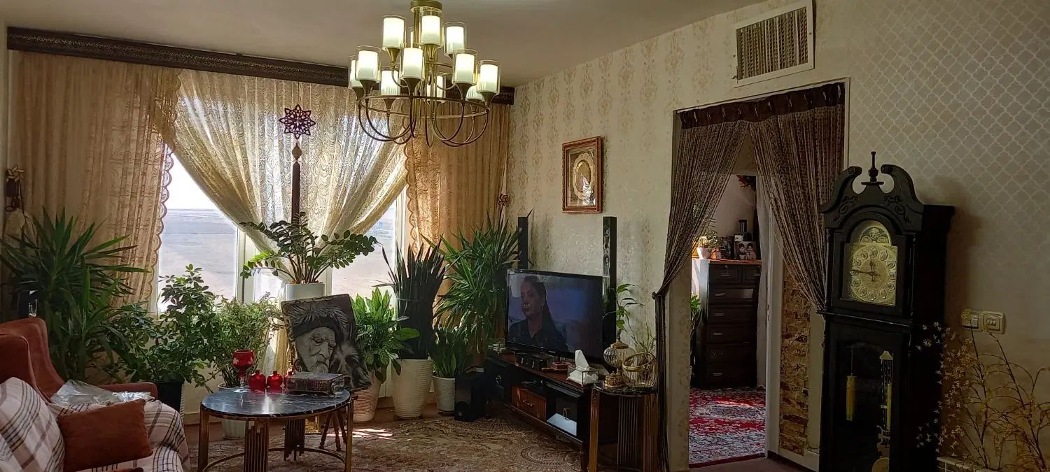 مسکن مهر فاز۱ تکمیل و آماده با امکانات کامل|فروش آپارتمان|تاکستان, |دیوار