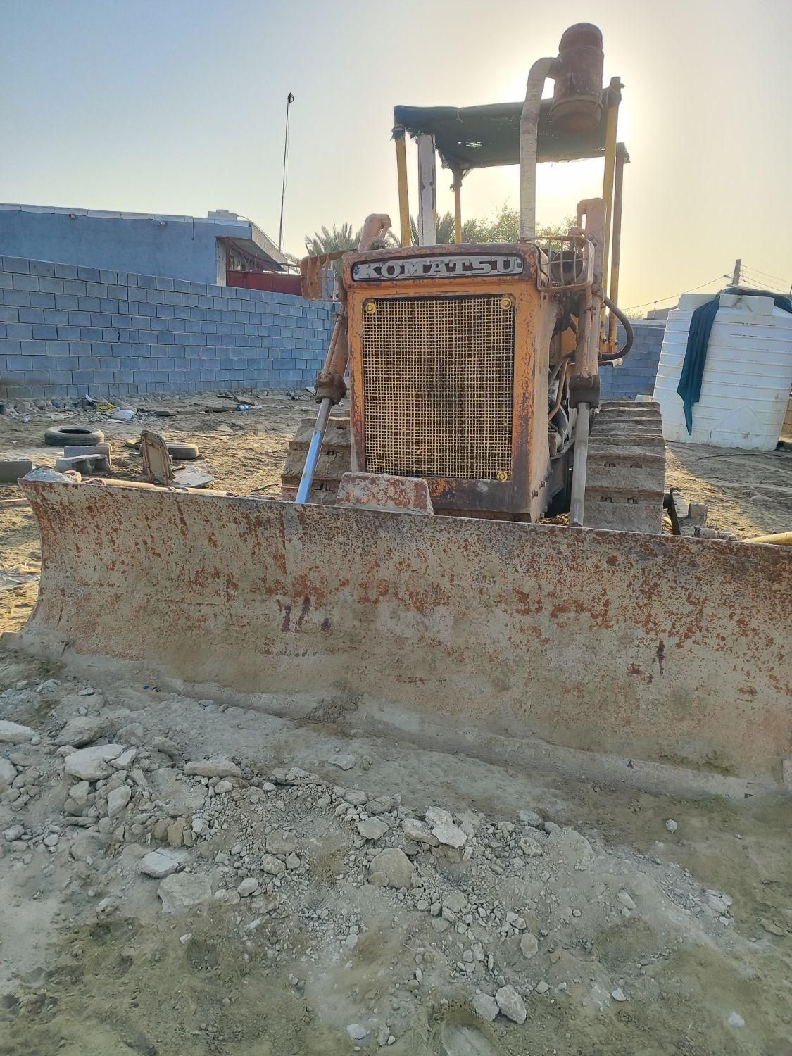 بولدوزر کوماتسو|خودرو سنگین|بندرعباس, |دیوار