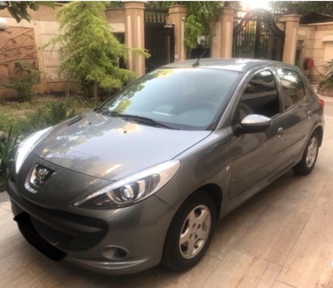 پژو ۲۰۷ اتوماتیک، مدل ۹۷ ،کارکرد ۶۵ هزار، بدون رنگ|خودرو سواری و وانت|تهران, اختیاریه|دیوار