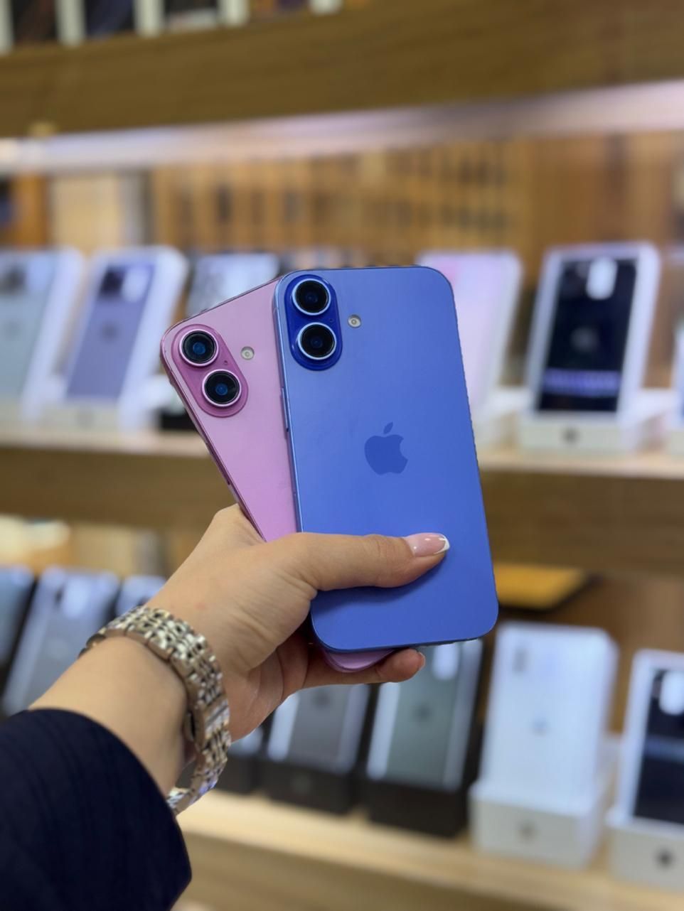 اپل آیفون ۱۶ نرمال apple 16 128g|موبایل|مشهد, عامل|دیوار