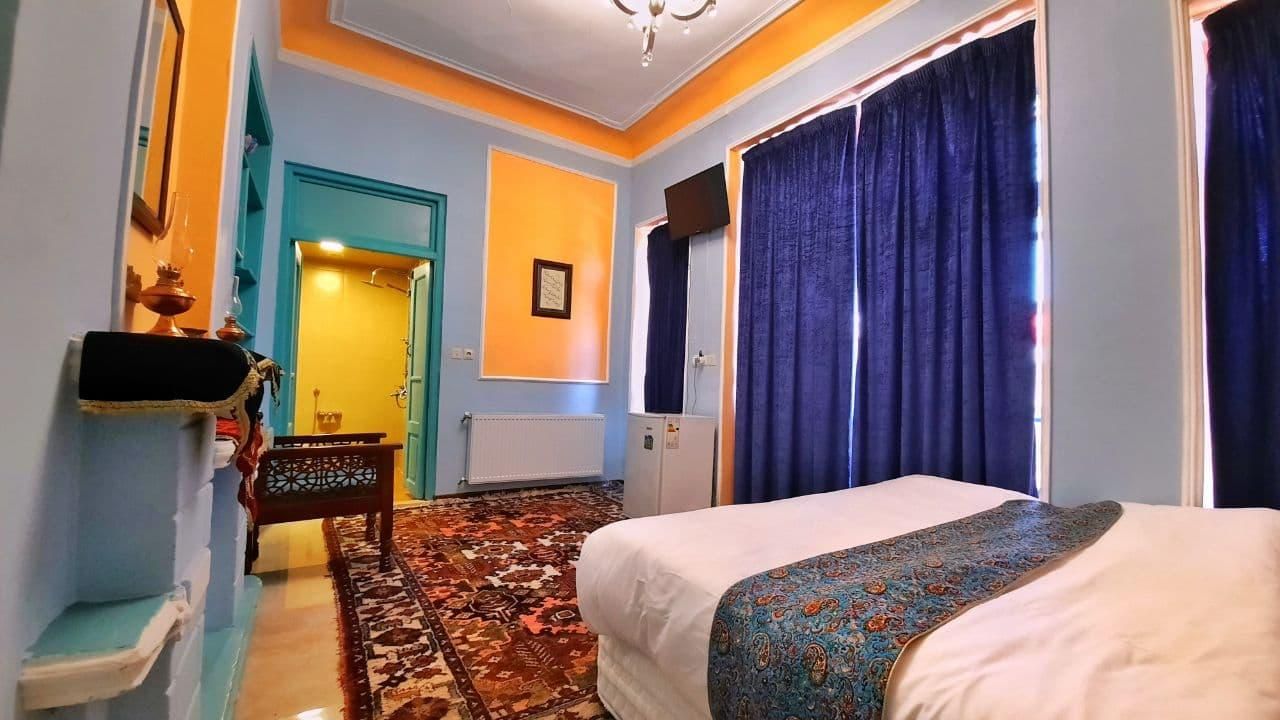 اقامتگاه سرای سنتی هاتف|اجارهٔ کوتاه‌مدت آپارتمان و سوئیت|اصفهان, احمدآباد|دیوار