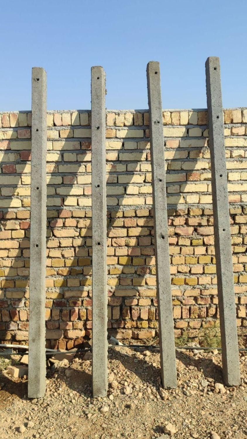 پایه بتن تیرچه داربستی باغی فنسکشی نقدوشرلیط|عمده‌فروشی|قزوین, |دیوار