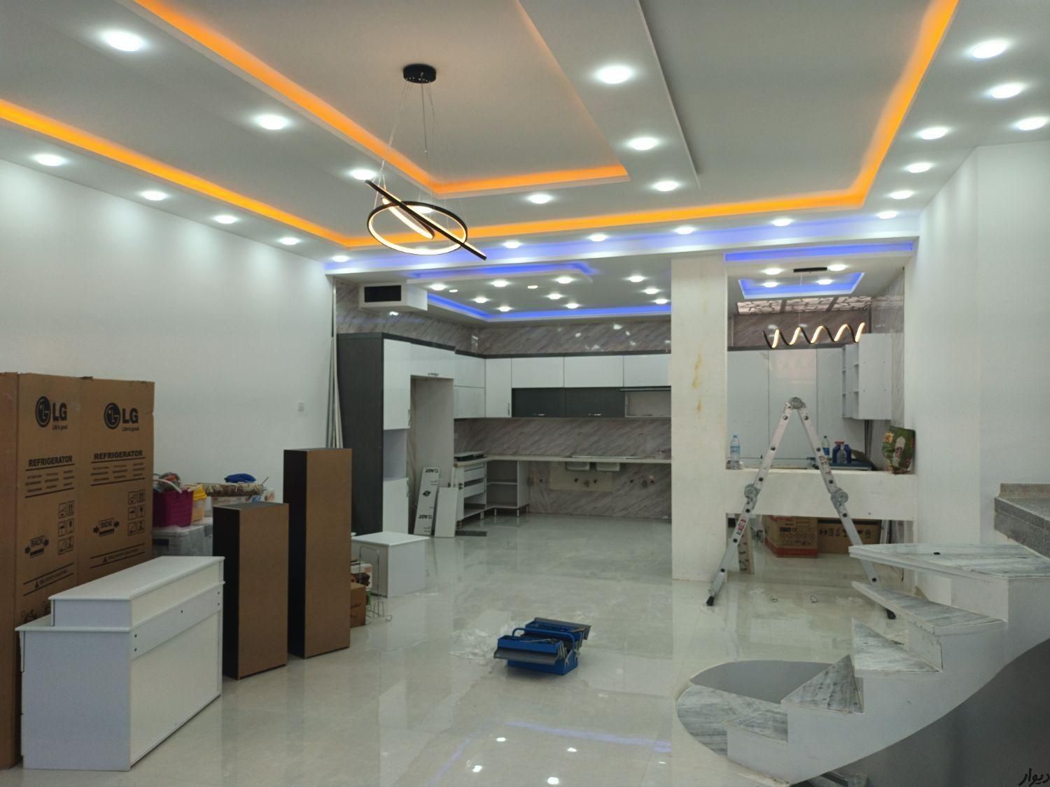 برقکار نصاب لوستر ریسه نصاب تلویزیون و نصاب قفسه|خدمات پیشه و مهارت|کرمان, |دیوار