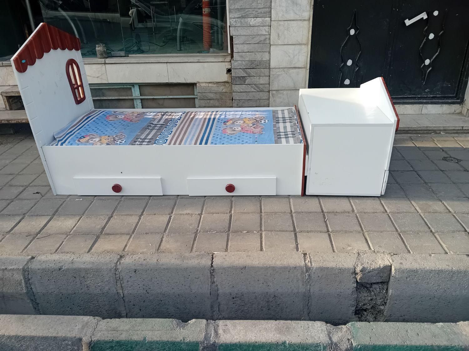 تخت مدل دار بچه|تخت و صندلی بچه|ری, دیلمان|دیوار