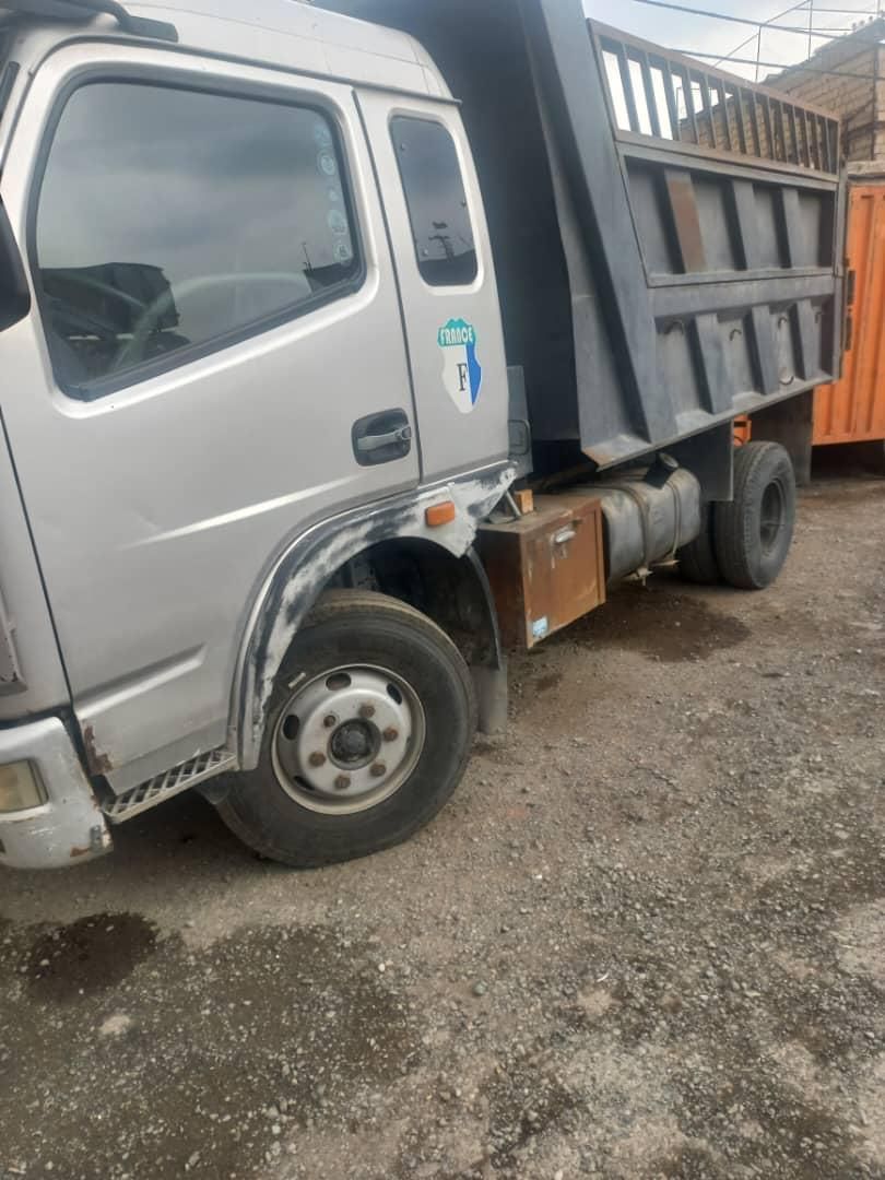 حمل نخاله وگودبرداری فروش خاک تمیز وماسه الغدیر|خدمات حمل و نقل|قم, شاه ابراهیم|دیوار