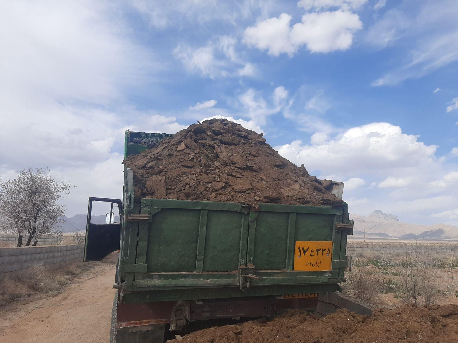 ماسه آجر سنگ و کودگاو گوسفندخدمات حمل با کمپرسی|خدمات حمل و نقل|تفت, |دیوار