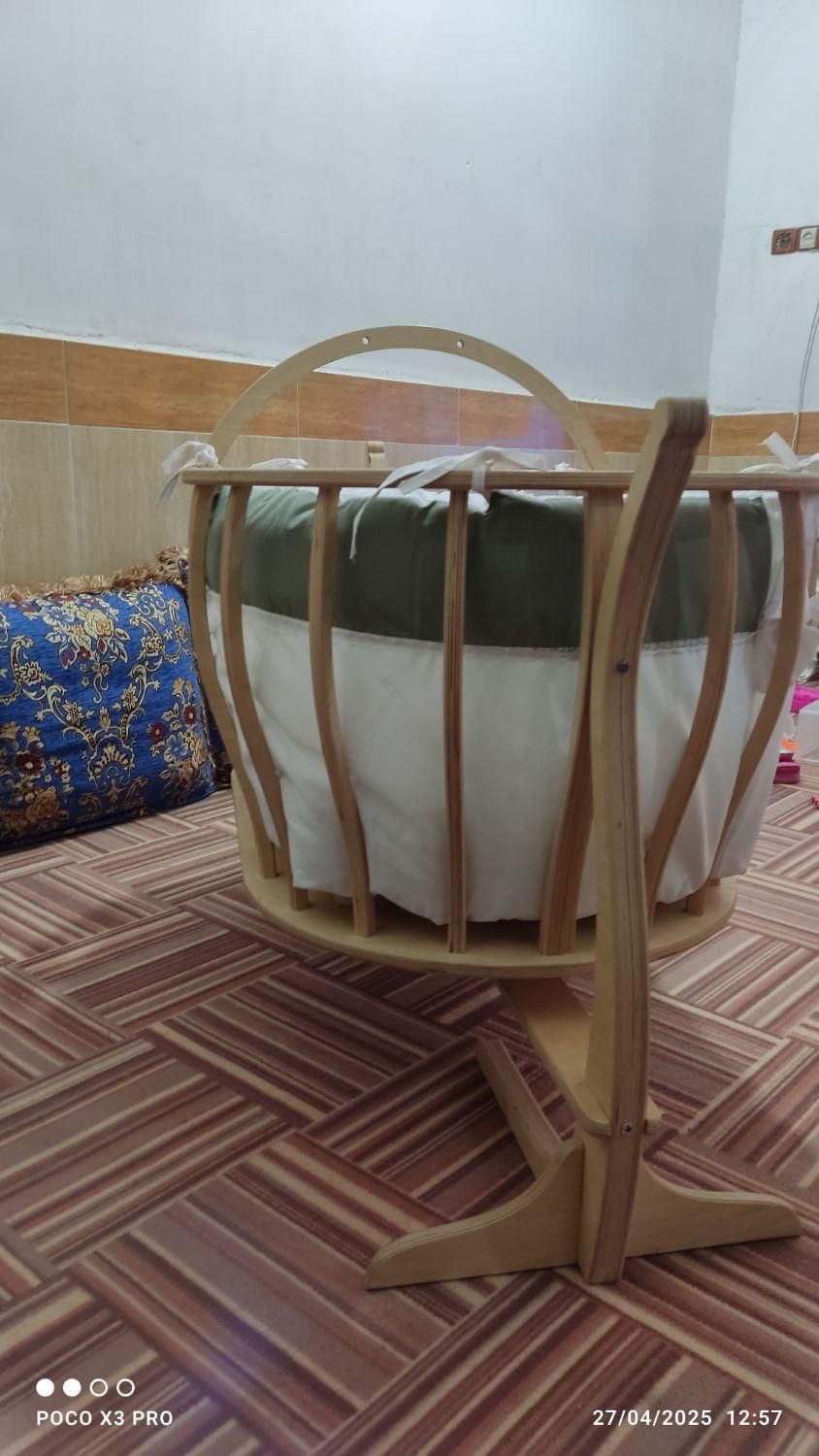 گهواره نوزادی چوبی|تخت و سرویس خواب|بندرعباس, |دیوار